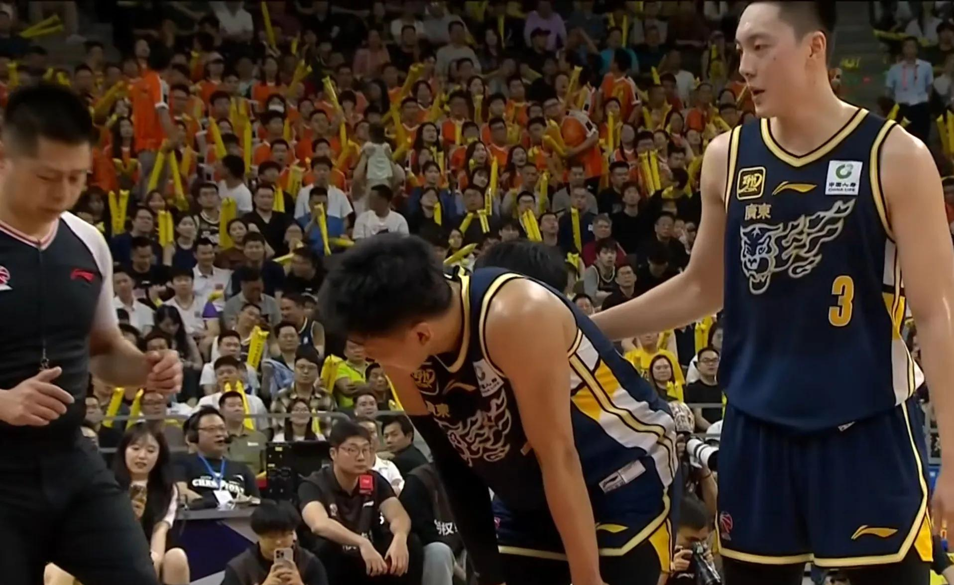 九游体育赛前CBA季后赛焦点战,奥兰多魔术完成体检,信心回归,身体对抗强度拉满的简单介绍